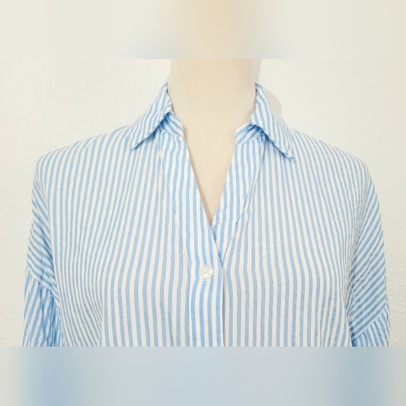 Vero Moda Woman's Oversize Size Small Button Up Shirt Blue White Stripe Blouse - Picture 3 of 14